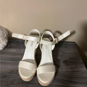 Chic White Espadrille Sandals